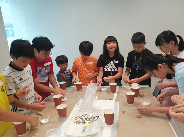 Students making their own boba with the dough